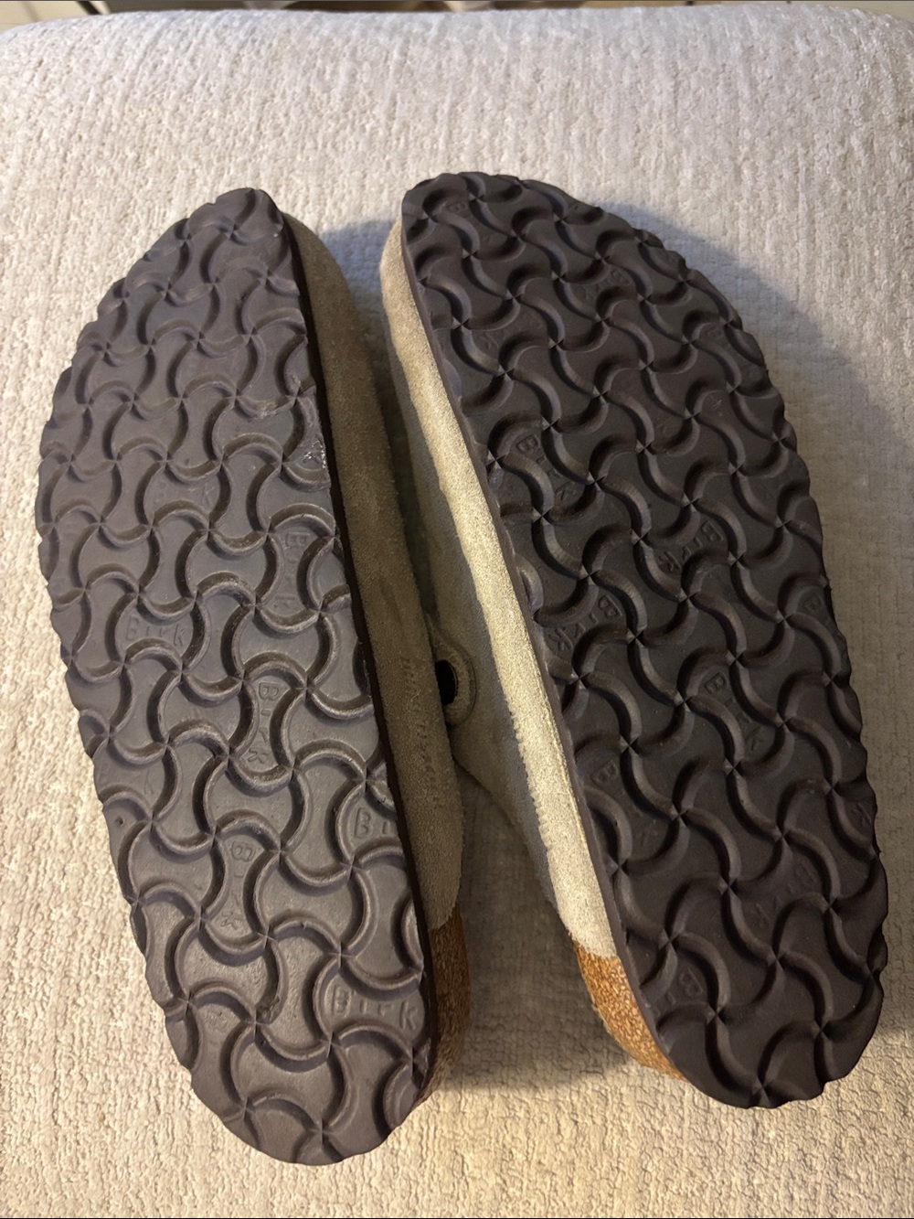 Birkenstock Suede boston Clog in Taupe Beige - Picture 2 of 3